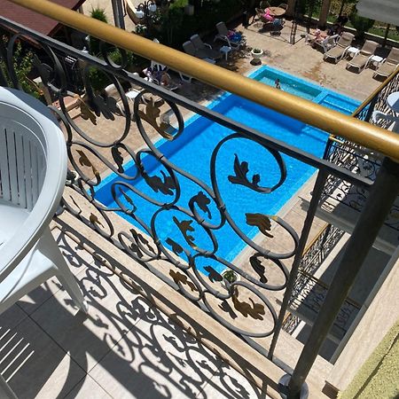 Апартамент На Солнечном Берегу Sunny Beach Esterno foto