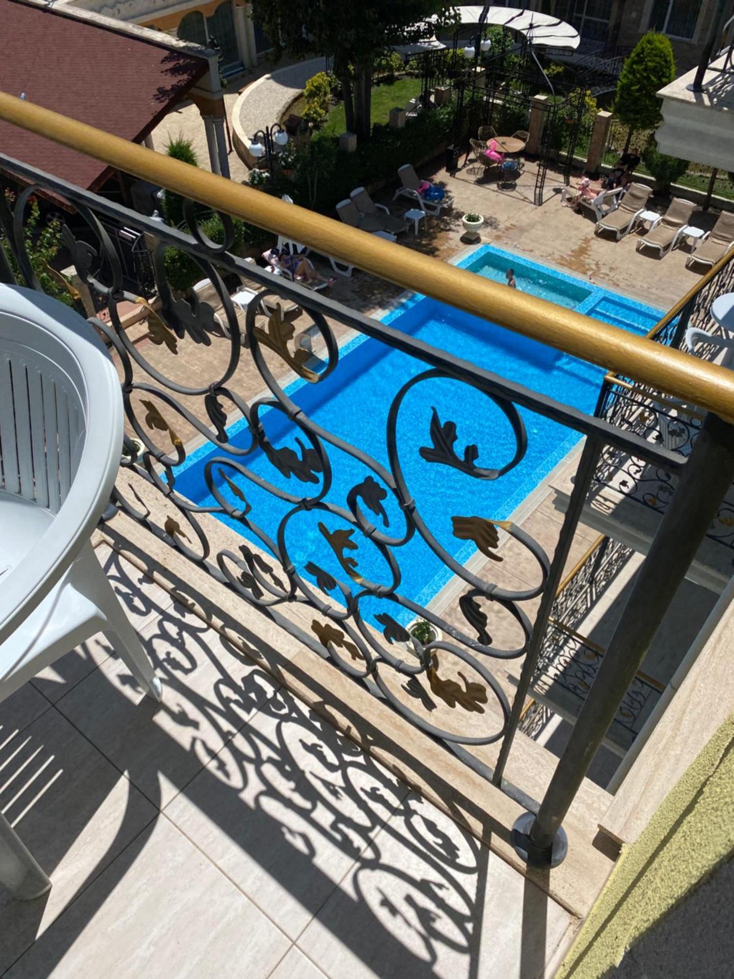 Апартамент На Солнечном Берегу Sunny Beach Esterno foto
